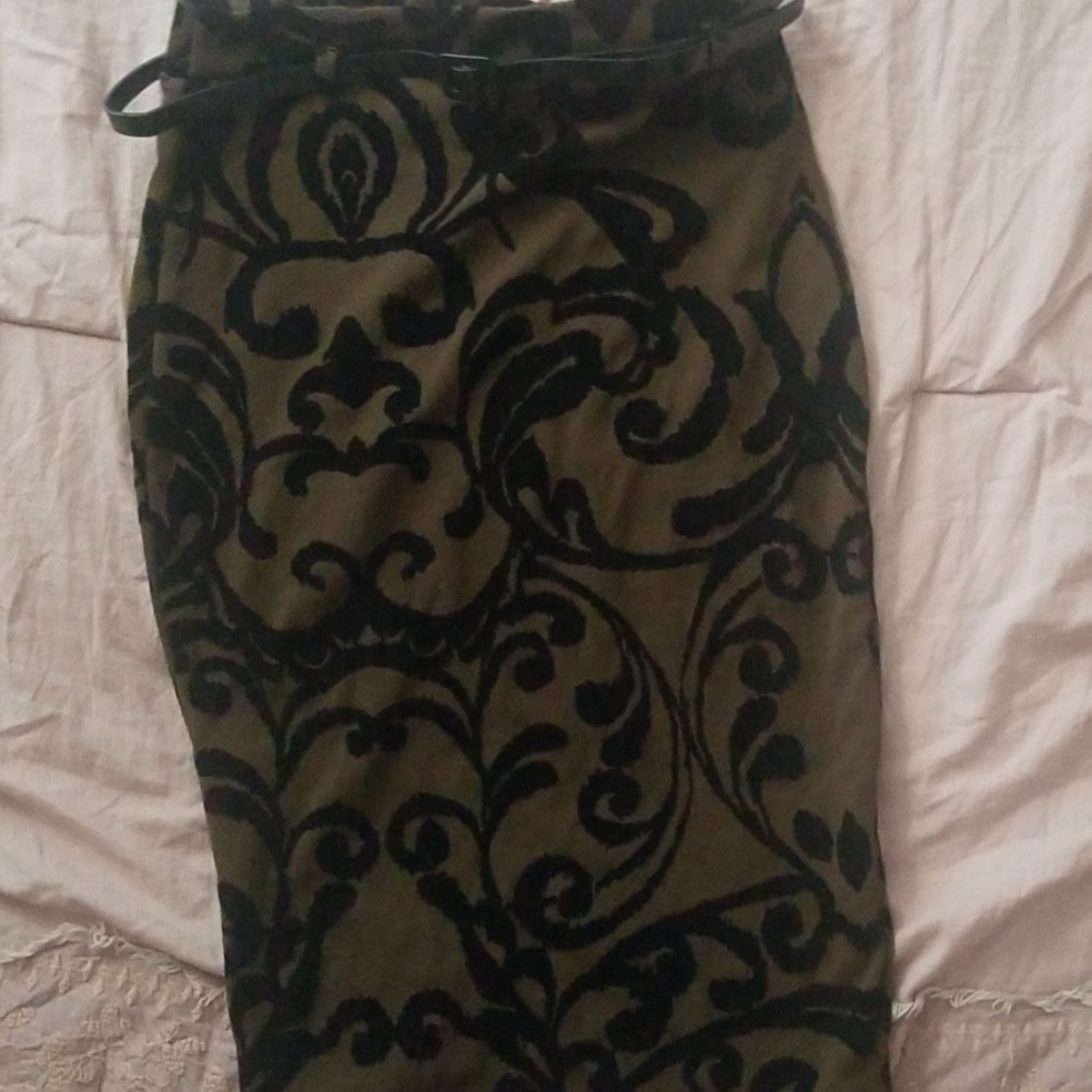 Pencil skirt